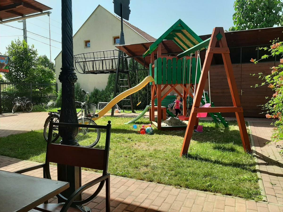 Gyulai Mesehaz Apartman Zewnętrze zdjęcie
