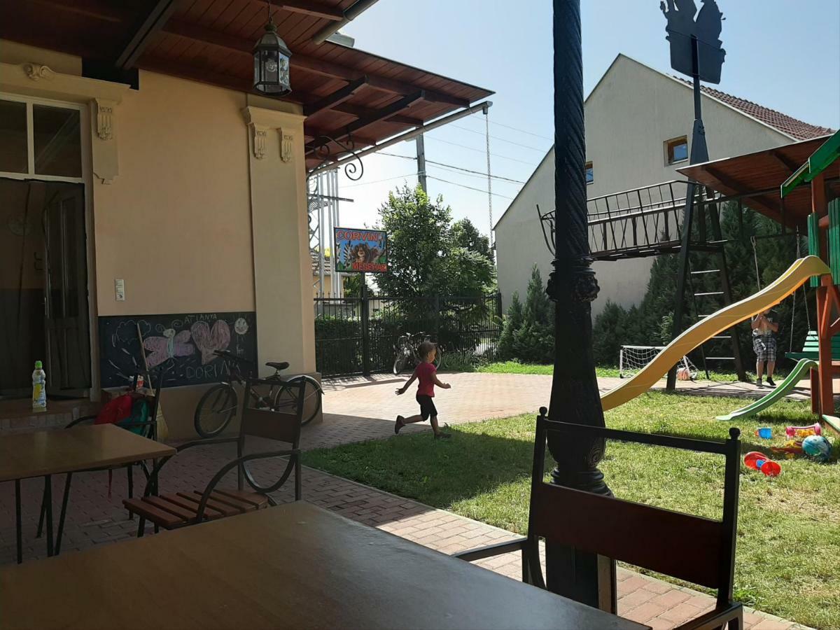 Gyulai Mesehaz Apartman Zewnętrze zdjęcie