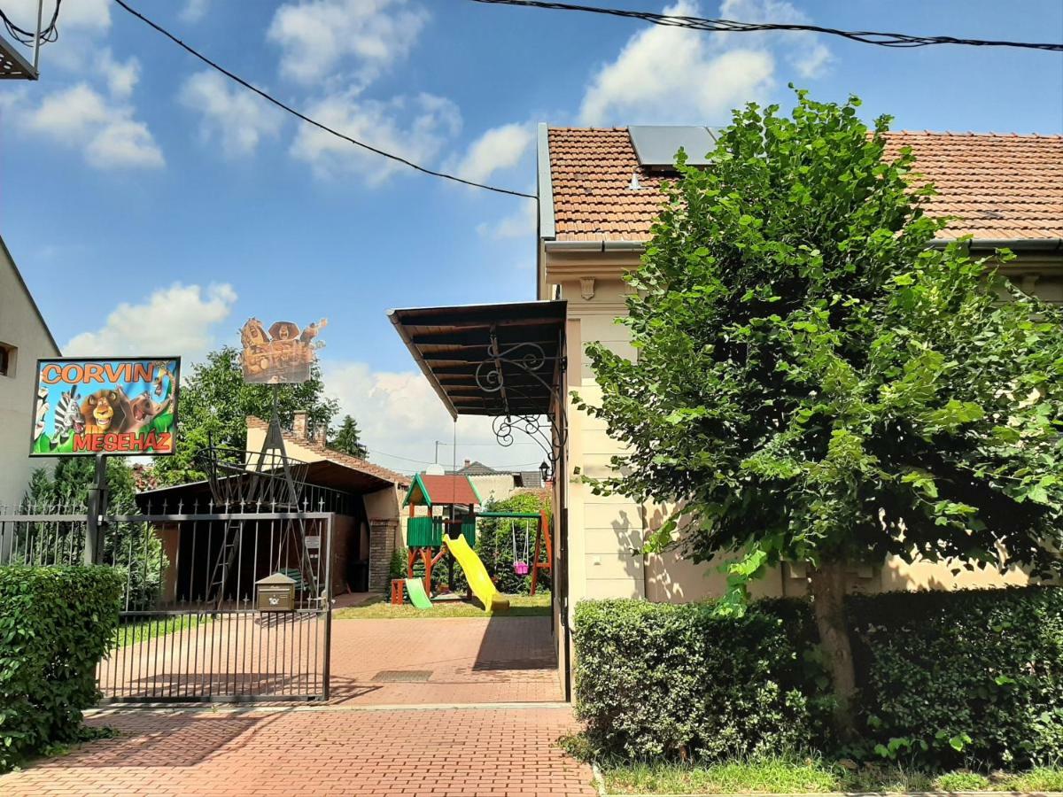 Gyulai Mesehaz Apartman Zewnętrze zdjęcie