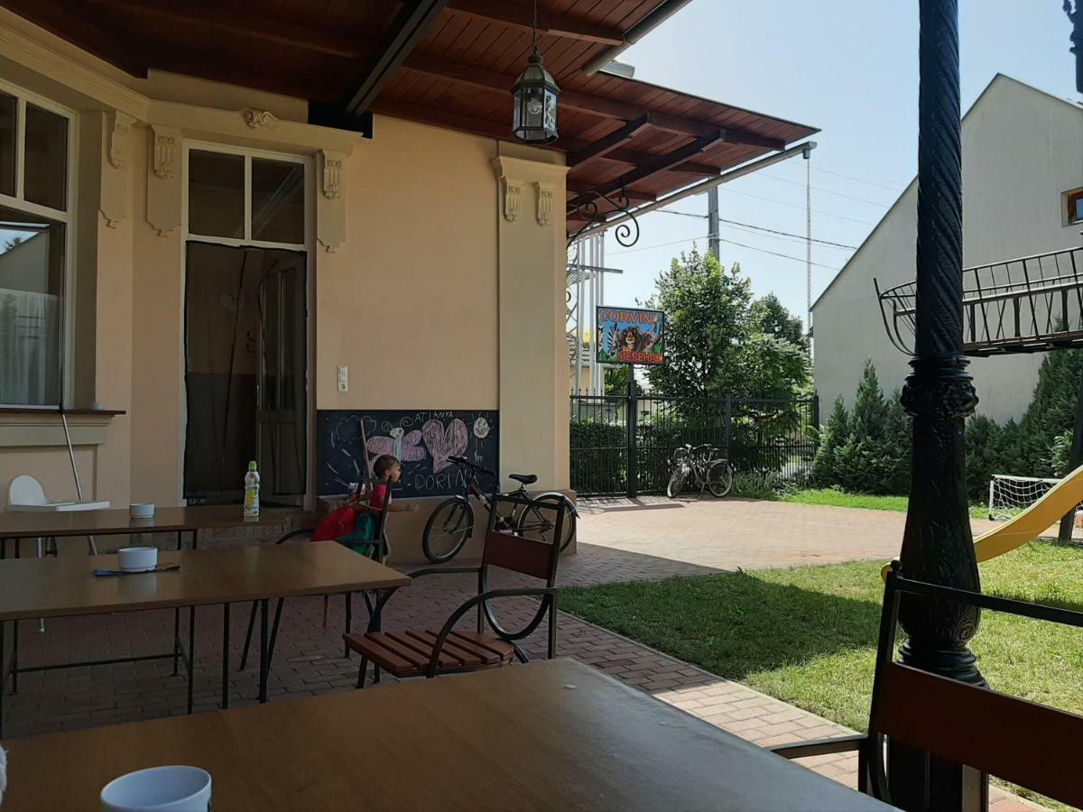 Gyulai Mesehaz Apartman Zewnętrze zdjęcie